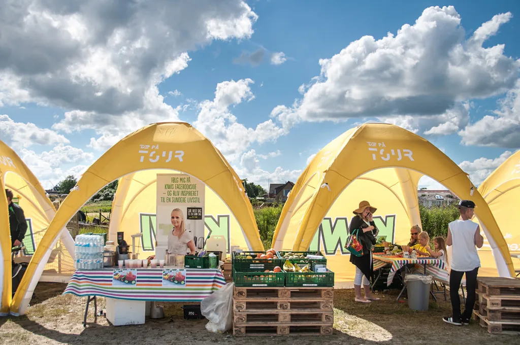 inflatable dome tent for outdoor promotion